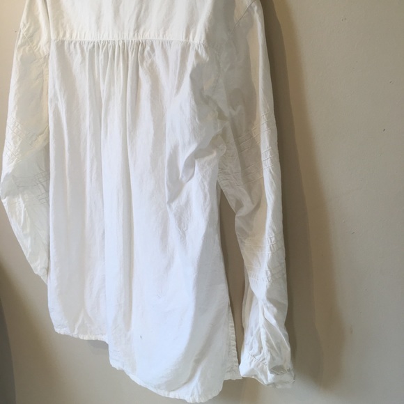 Pioko size large cream coloured unique shirt. - Picture 12 of 12